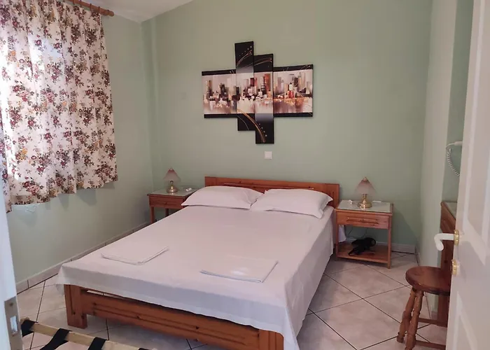 Melina 1 Apartment Kinira